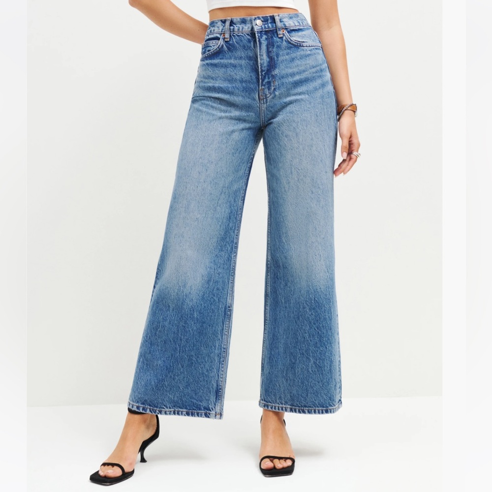 Reformation Cary High Rise Slouchy Wide Leg Cropped Jeans